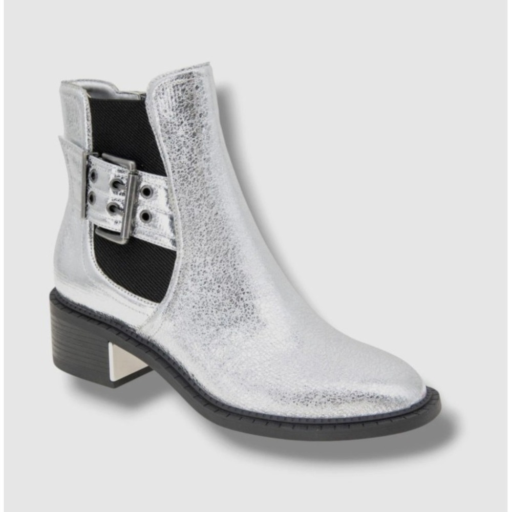 BCBGeneration Women's Bovee Buckle Detail Booties Silver Size 6.5M NWNT